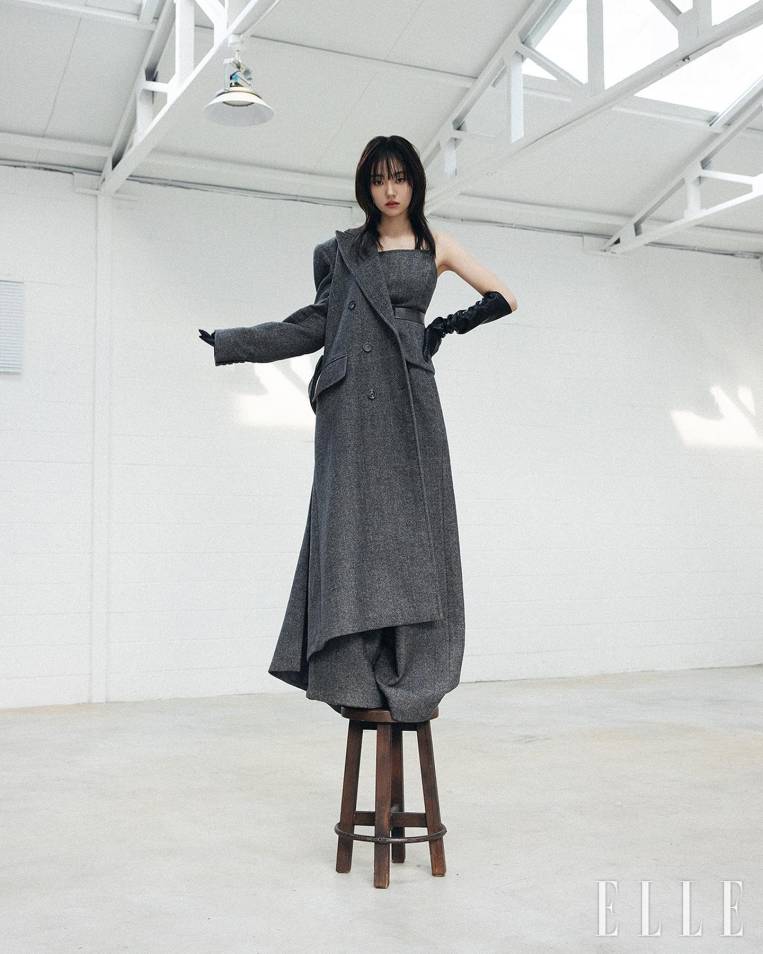 Kim Hye jun in Elle